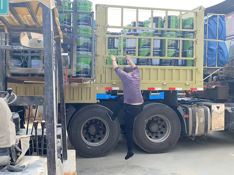 非固化橡膠瀝青防水涂料